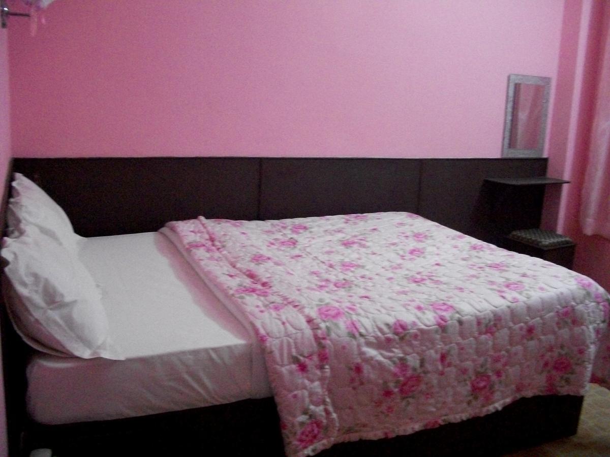 Hotel Impala Garden Katmandu Dış mekan fotoğraf